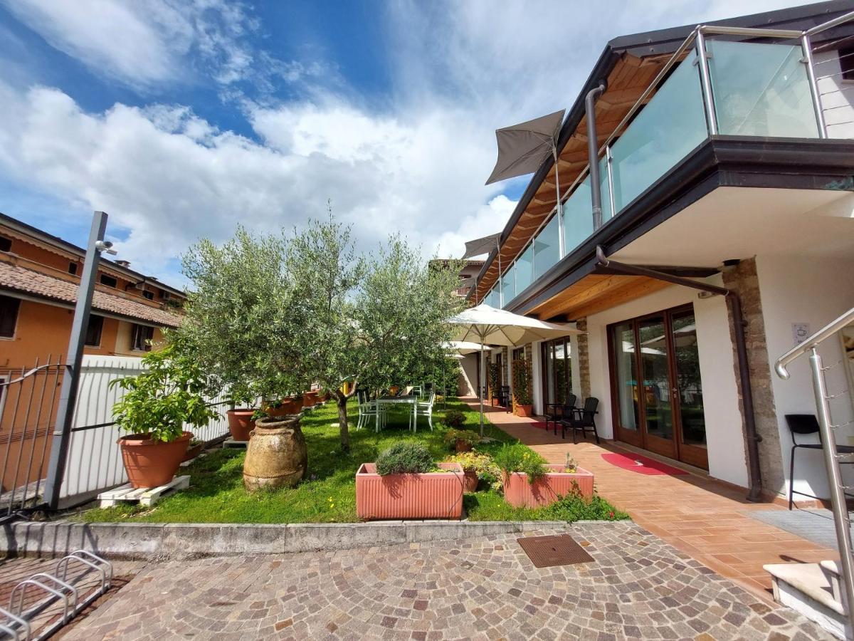 Pizzocolo Resort Fasano 가르도네리비에라 외부 사진